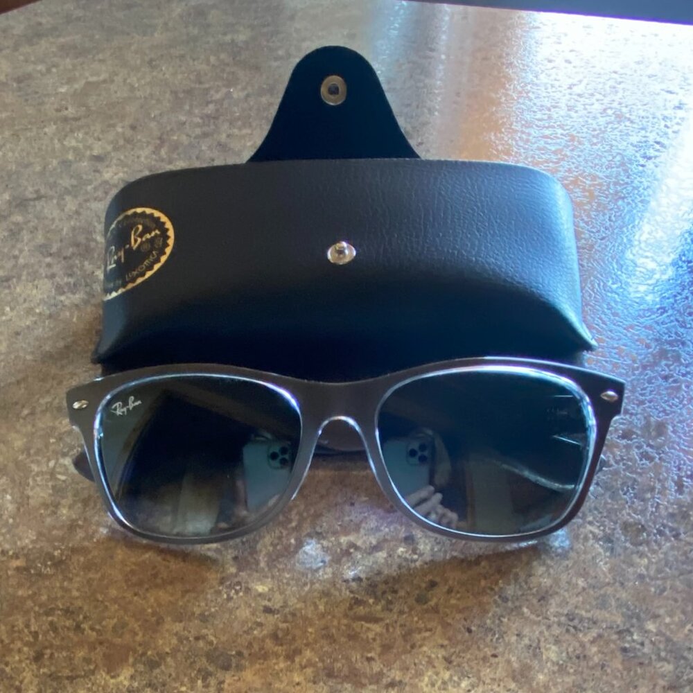 Ray Ban gray sunglasses with case